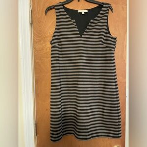 Lovely dress so many ways you can wear this